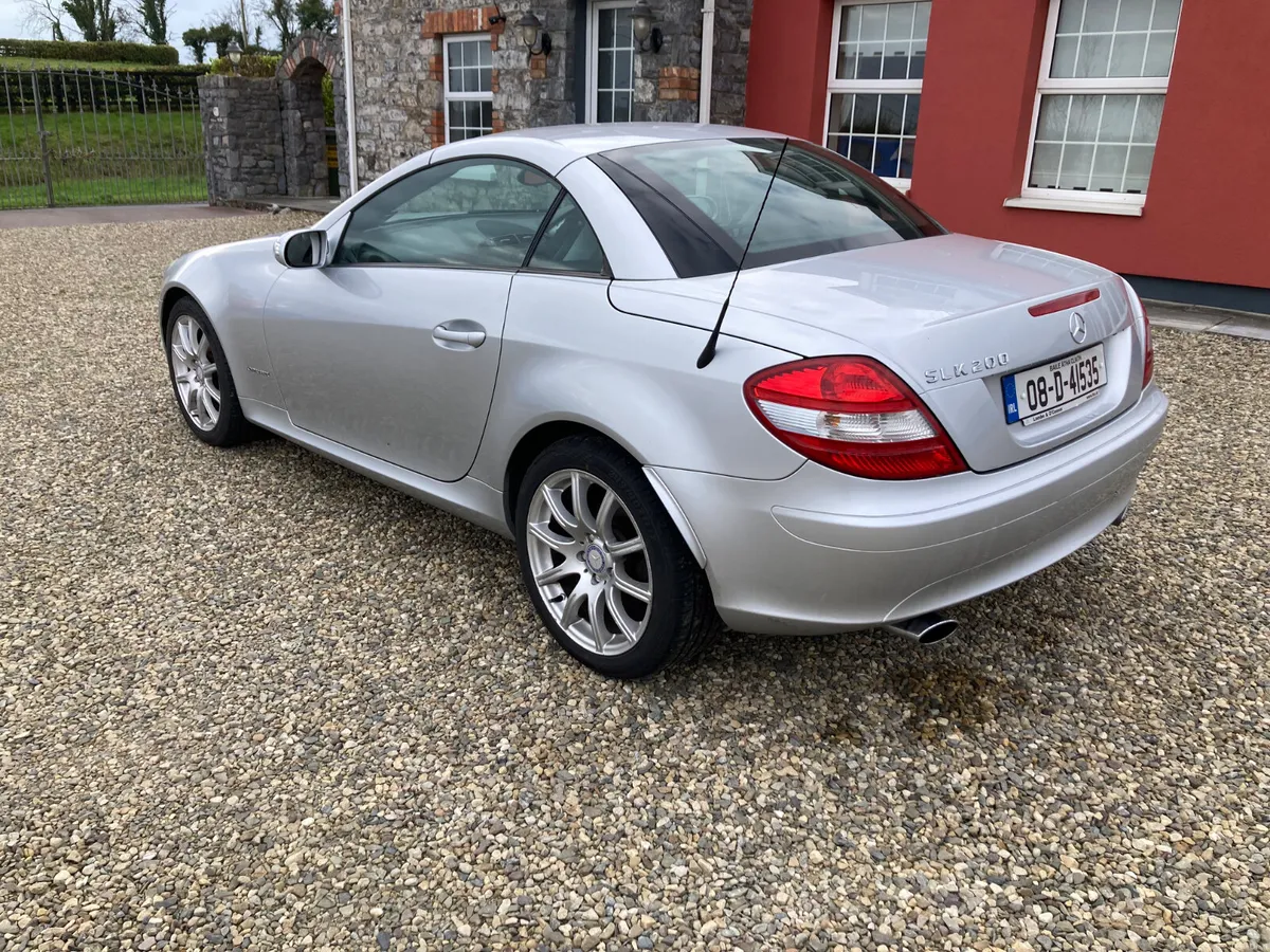 Mercedes-Benz SLK 2008 Automatic - Image 3
