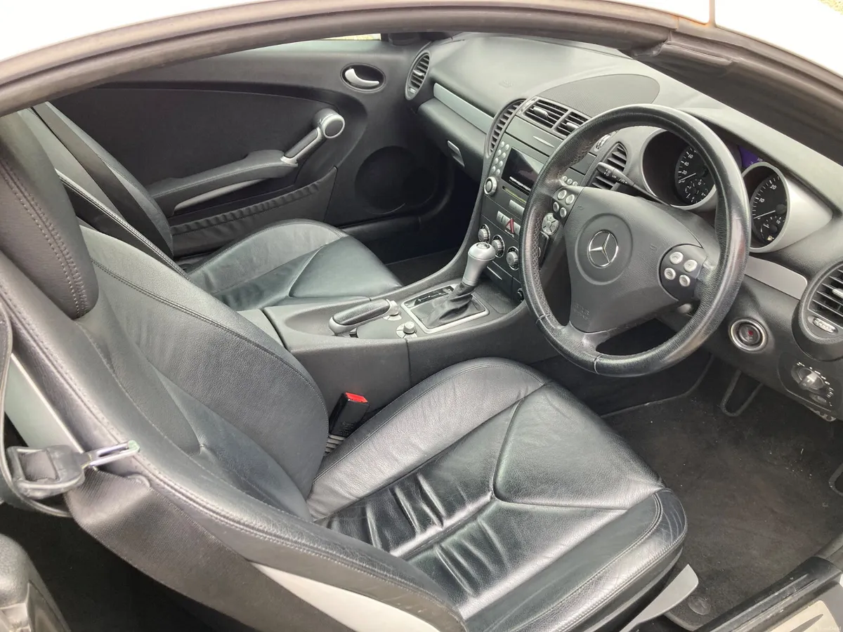 Mercedes-Benz SLK 2008 Automatic - Image 5