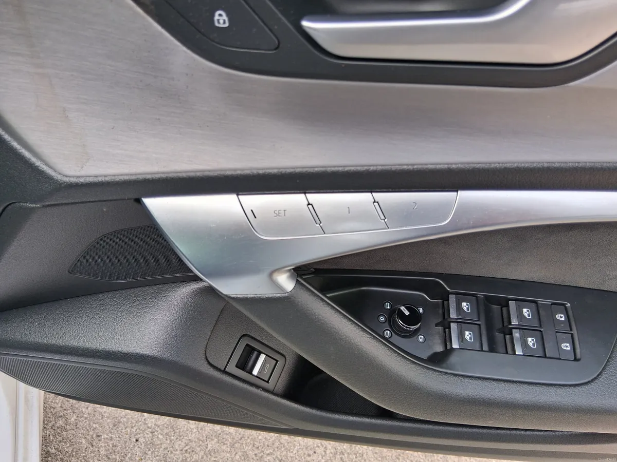 Audi A6 2019 2.0TDI S LINE 40 TDI S-A - Image 6