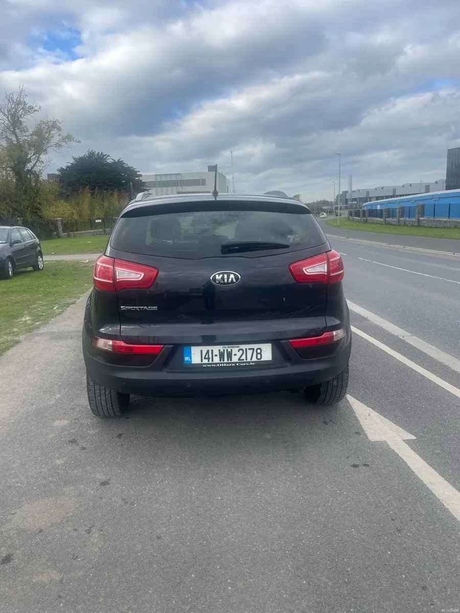 Kia Sportage 1.7 crdi Top Spec Model New Nct - Image 4