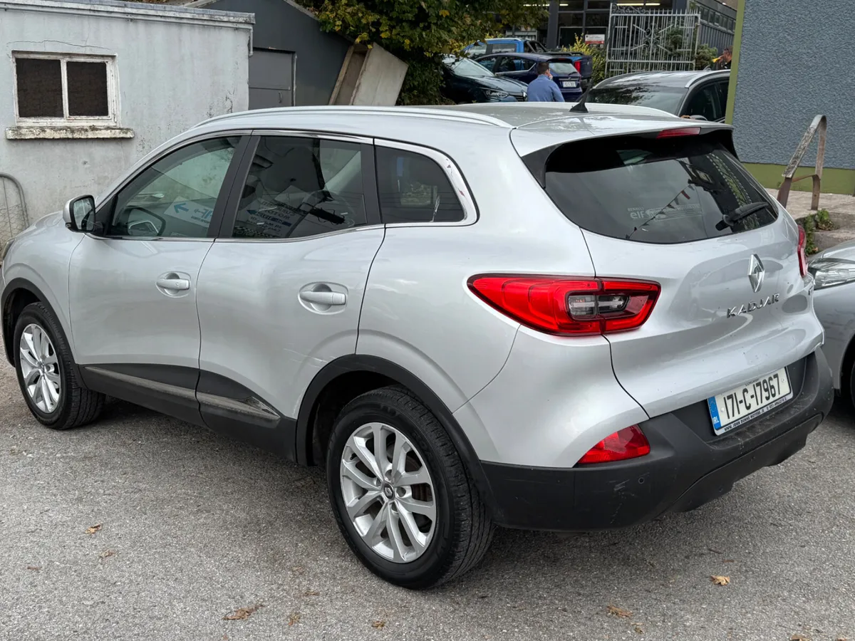 Renault Kadjar Lovely high driving position - Image 2