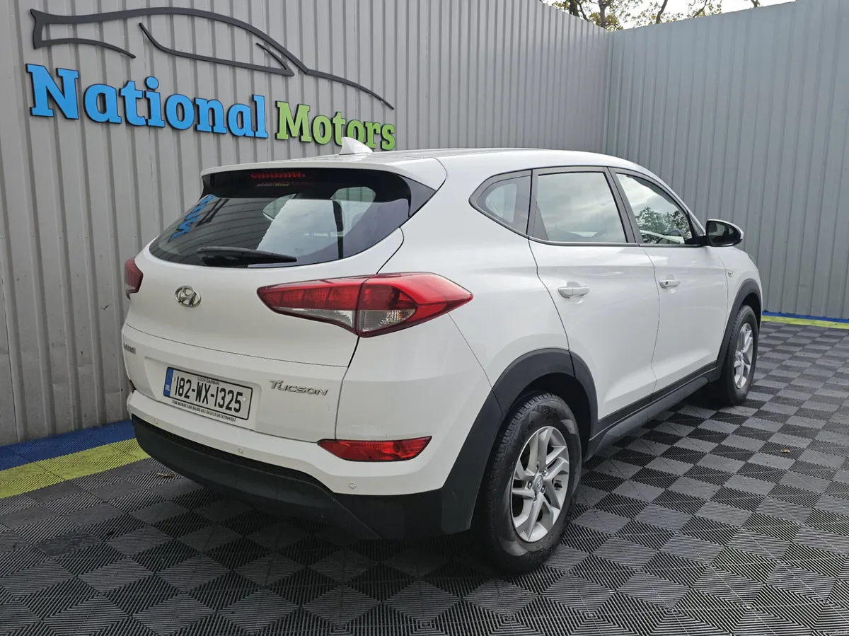 2018 Hyundai Tucson 1.7 D Executive SE - Image 3