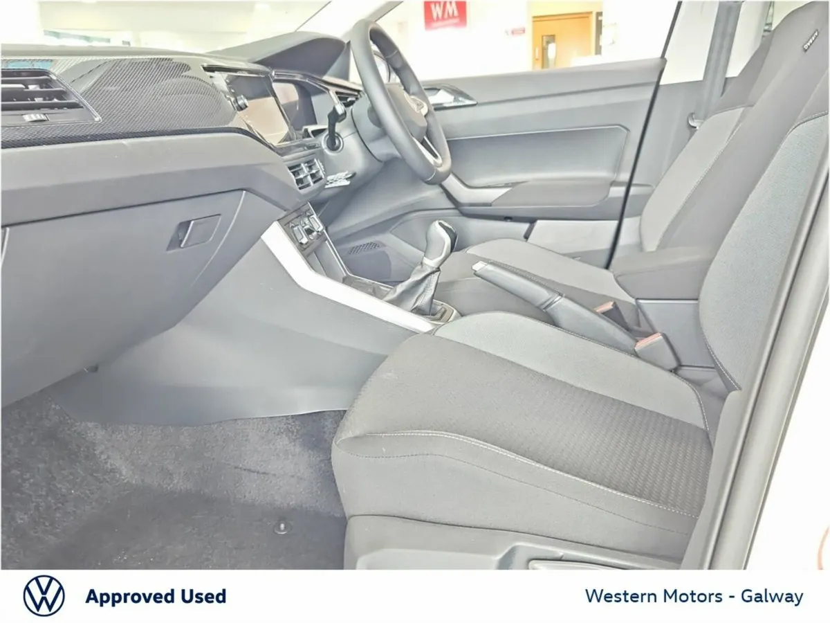 Volkswagen Polo Edition 75, Chrome Pack,Rear Camer - Image 4