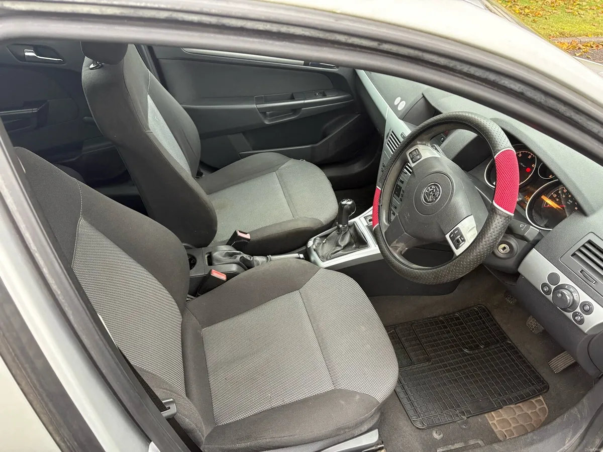 2009 Vauxhall Astra 1.7Diesel NCT 04,26 Tax 04,26 - Image 4