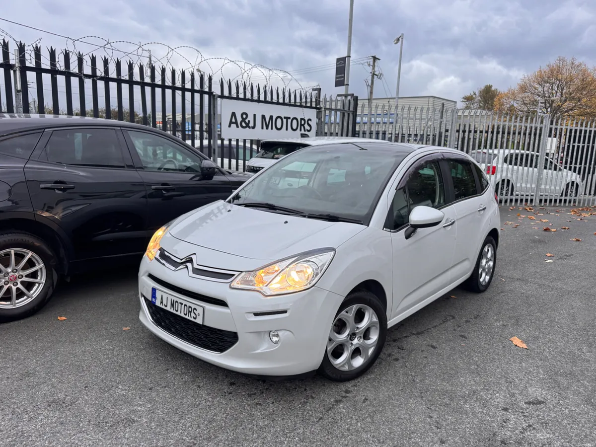 16 Citroen C3 1.2 Automatic Glass Roof - Image 1