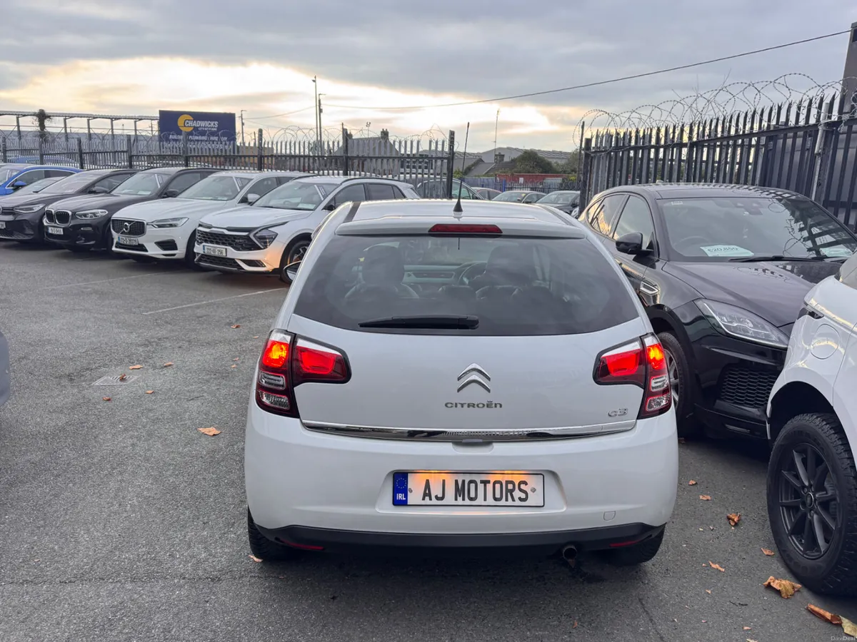 16 Citroen C3 1.2 Automatic Glass Roof - Image 6