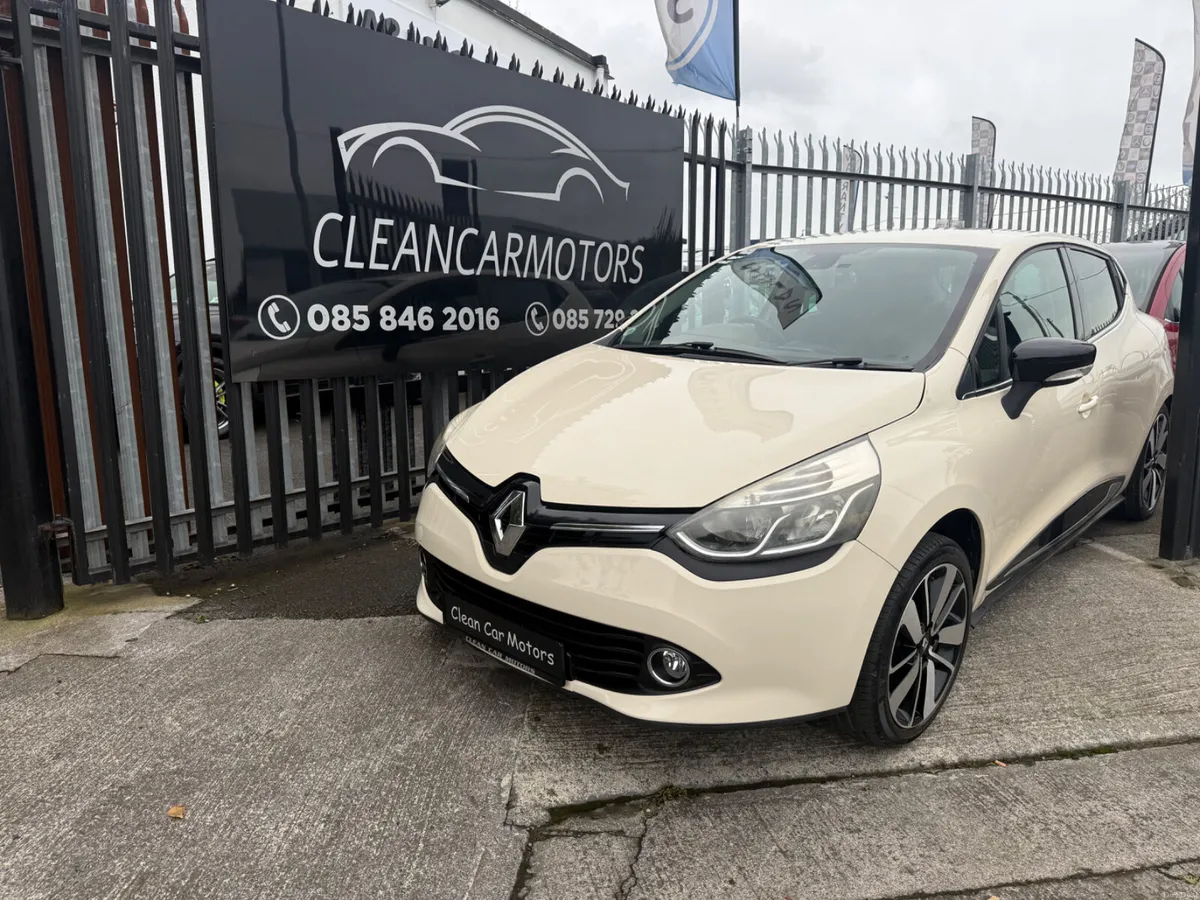 Renault Clio 2016 Auto 63 kms - Image 1