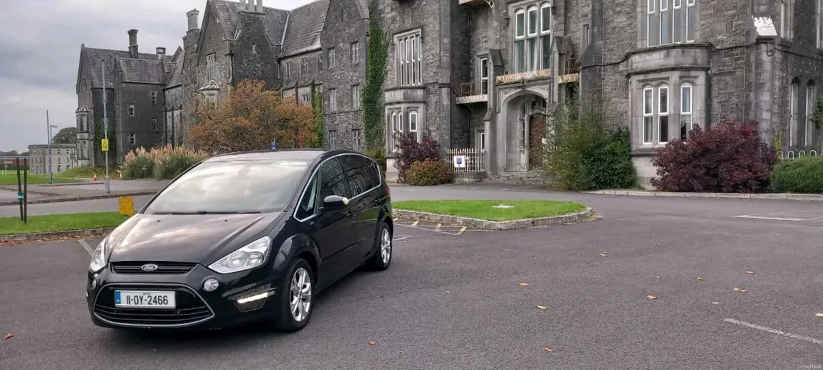 2011 Ford S-Max 2.0d Titanium Auto 5️⃣8️⃣5️⃣0️⃣€ - Image 3