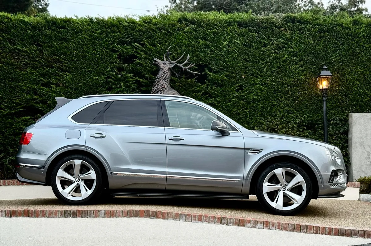 Bentley Bentayga  6.0 W12 600BHP 333 ROAD TAX - Image 3