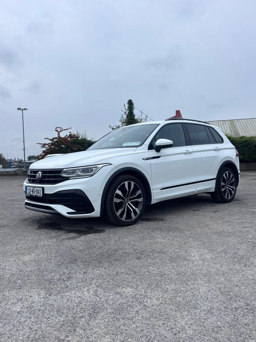 221 Volkswagen Tiguan 2.0 TDI R LINE. - Image 3
