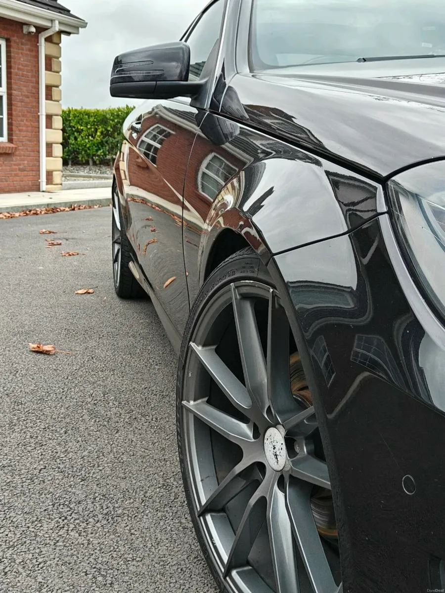 Merc c220AMG sport coupe premium edition - Image 4