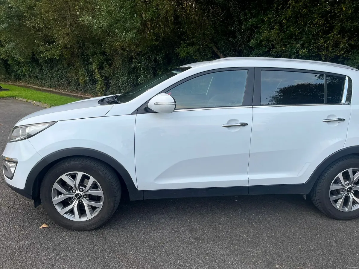 Kia Sportage 2016 - Image 2