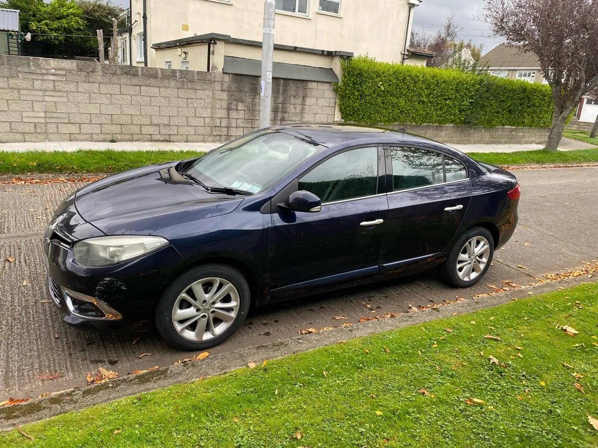 Renault Fluence R-Link Luxury Trim Level - Image 2