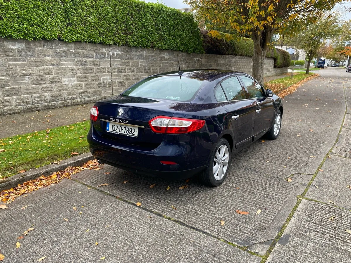 Renault Fluence R-Link Luxury Trim Level - Image 3