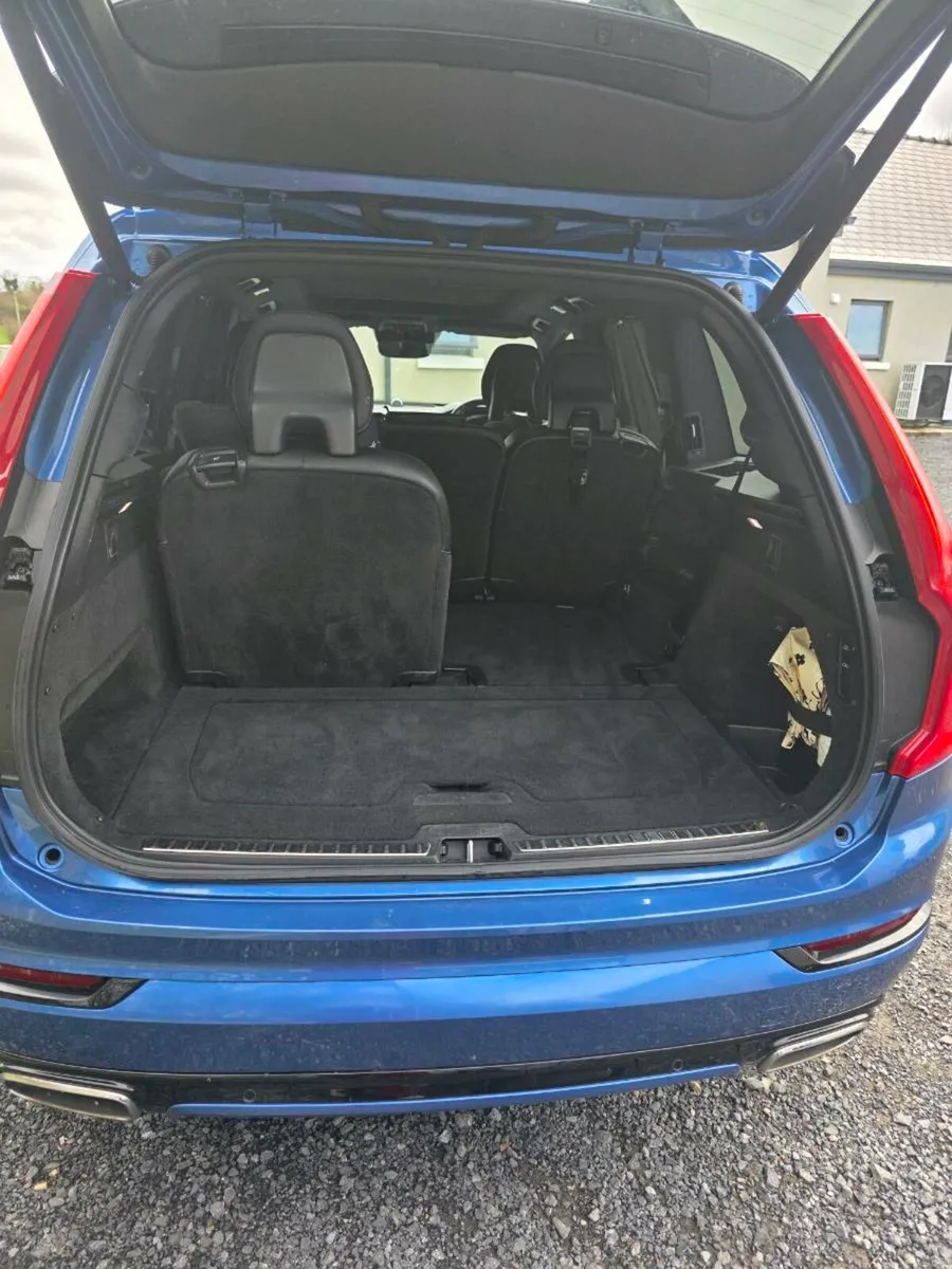 Volvo XC90 T8 R-design PRO 299BHP Automatic - Image 3
