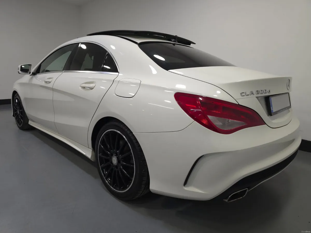 Mercedes-Benz CLA 200D AMG Sport Line - Image 2