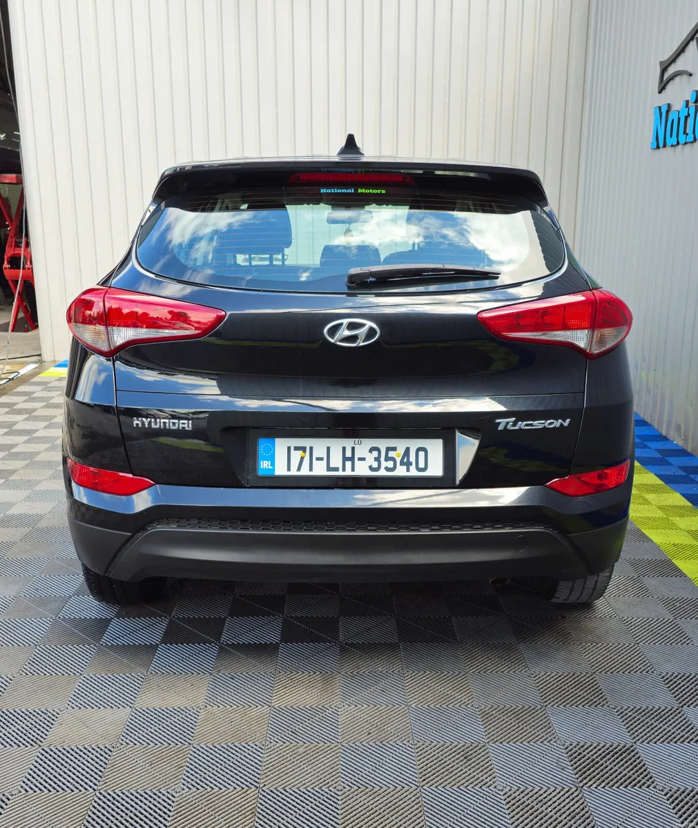 2017 Hyundai Tucson 1.7D Premium - Image 4