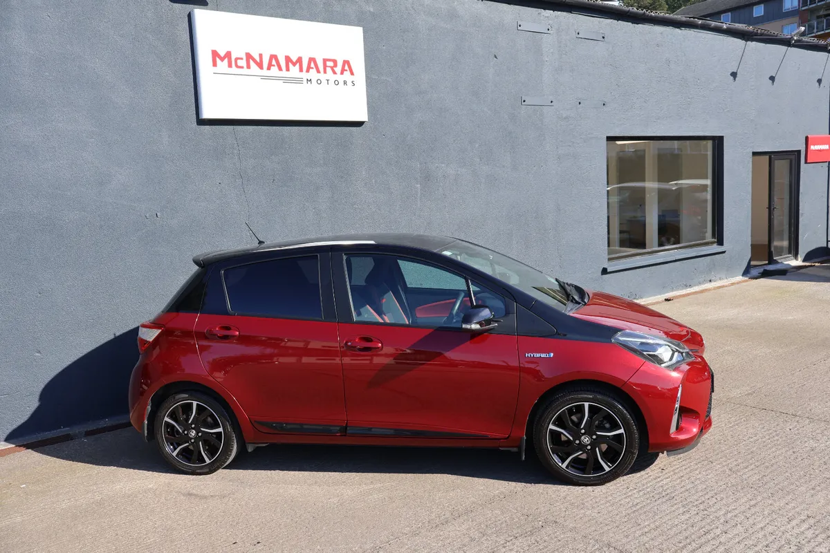 Toyota Yaris Hybrid Luna Sport 24 Month NCT! - Image 2
