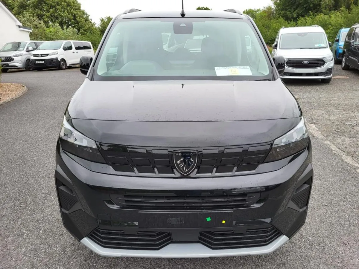 Wheelchair Accessible New - Image 4