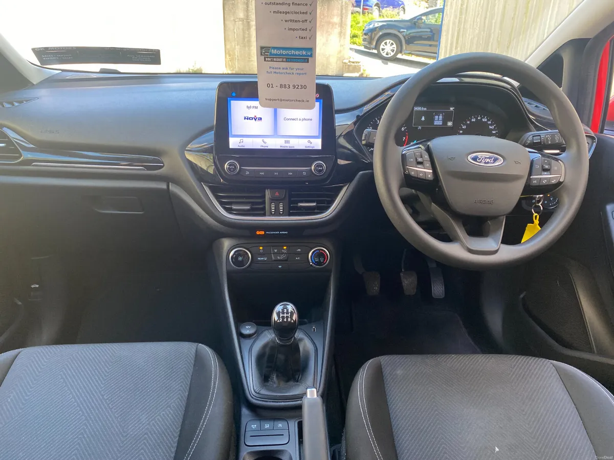 Ford Fiesta 2022//LOW KLMS//FINANCE AVAILABLE - Image 6
