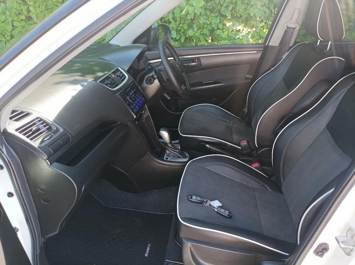 Suzuki Swift 1.2 Petrol Mild Hybrid Auto, 2016 - Image 3