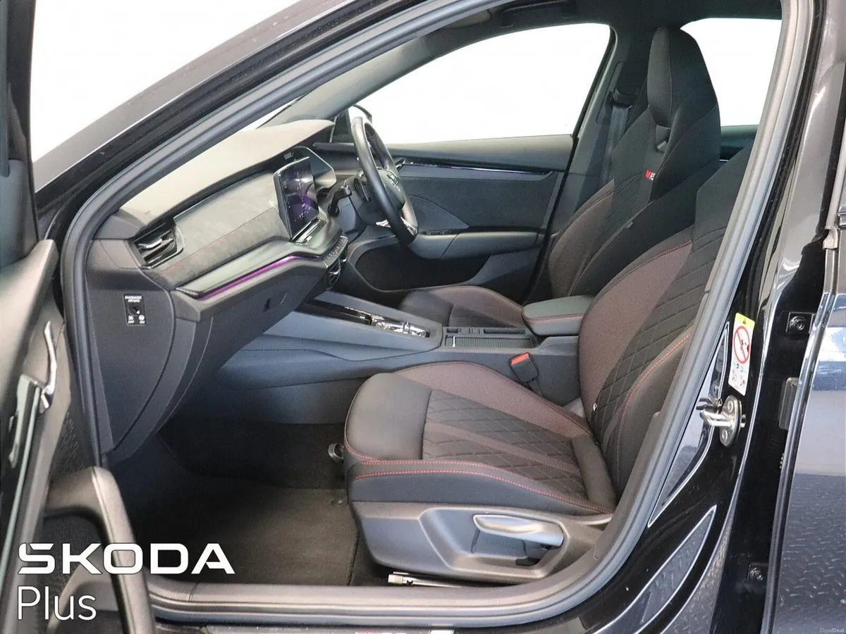 Skoda Octavia VRS 200 BHP DSG - Image 4