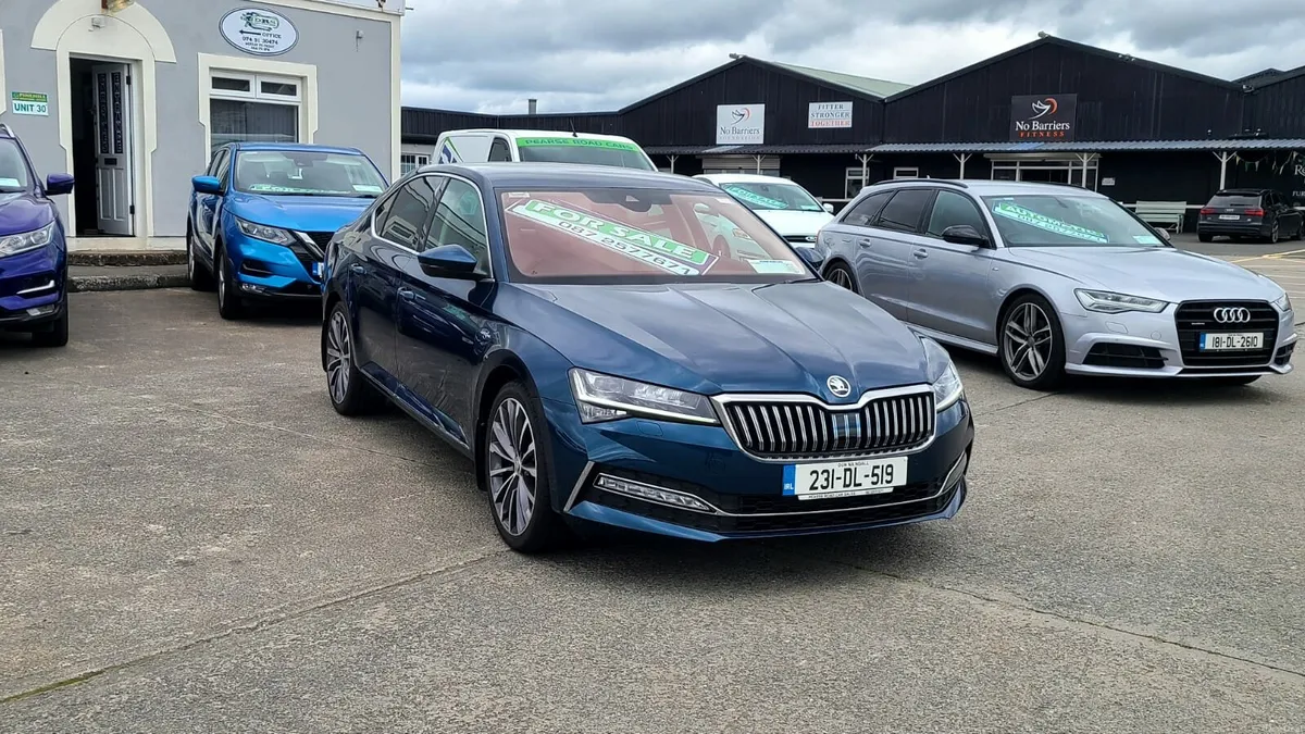 Skoda Superb L&K 2.0 TDI - Image 1