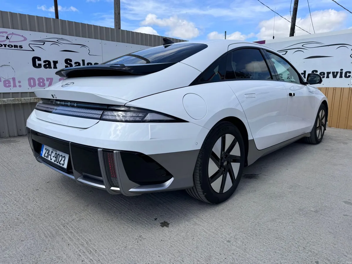 2023 Hyundai IONIQ 6 77.40 kWh Long Range - Image 4