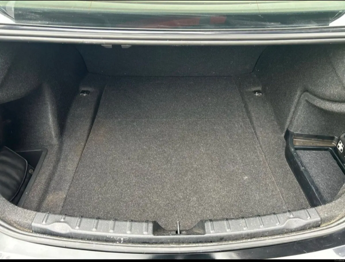 BMW 318 D Sport Nct 05/27 - Image 6
