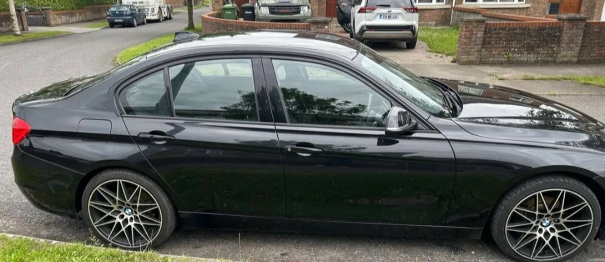 BMW 318 D Sport - Image 3