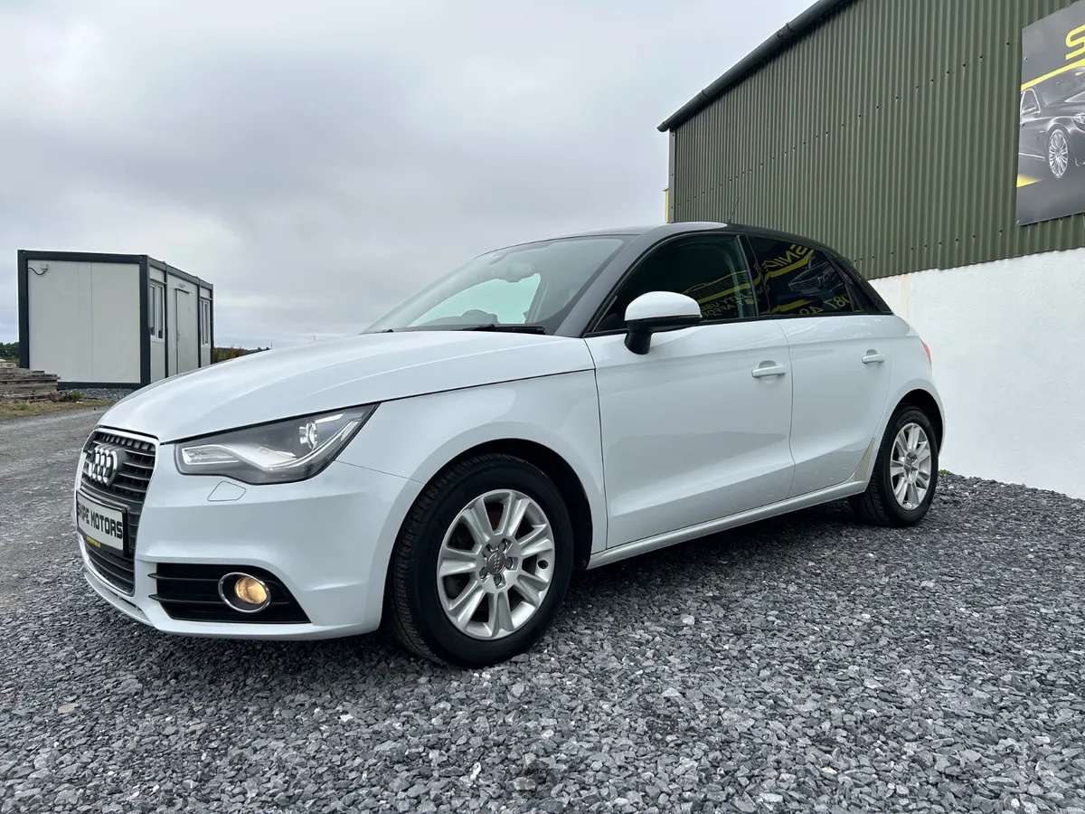 2015 AUDI A1 1.4TSI AUTOMATIC REVERSE CAMERA - Image 4
