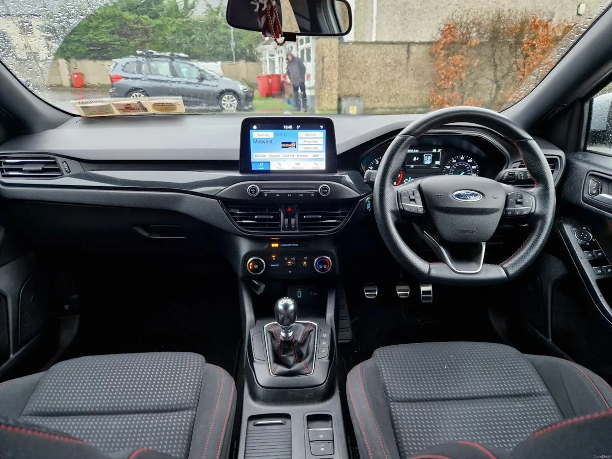 Ford Focus 2020 ST Line New NCT - Image 2