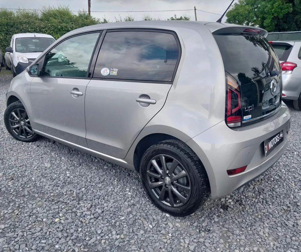 🔵 Volkswagen High UP! 1.0 5DR AUTOMATIC - Image 3
