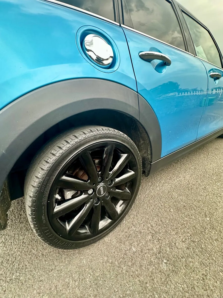 2017 Mini Cooper Sport Diesel • 5DR• 2.0L• 170bhp - Image 6