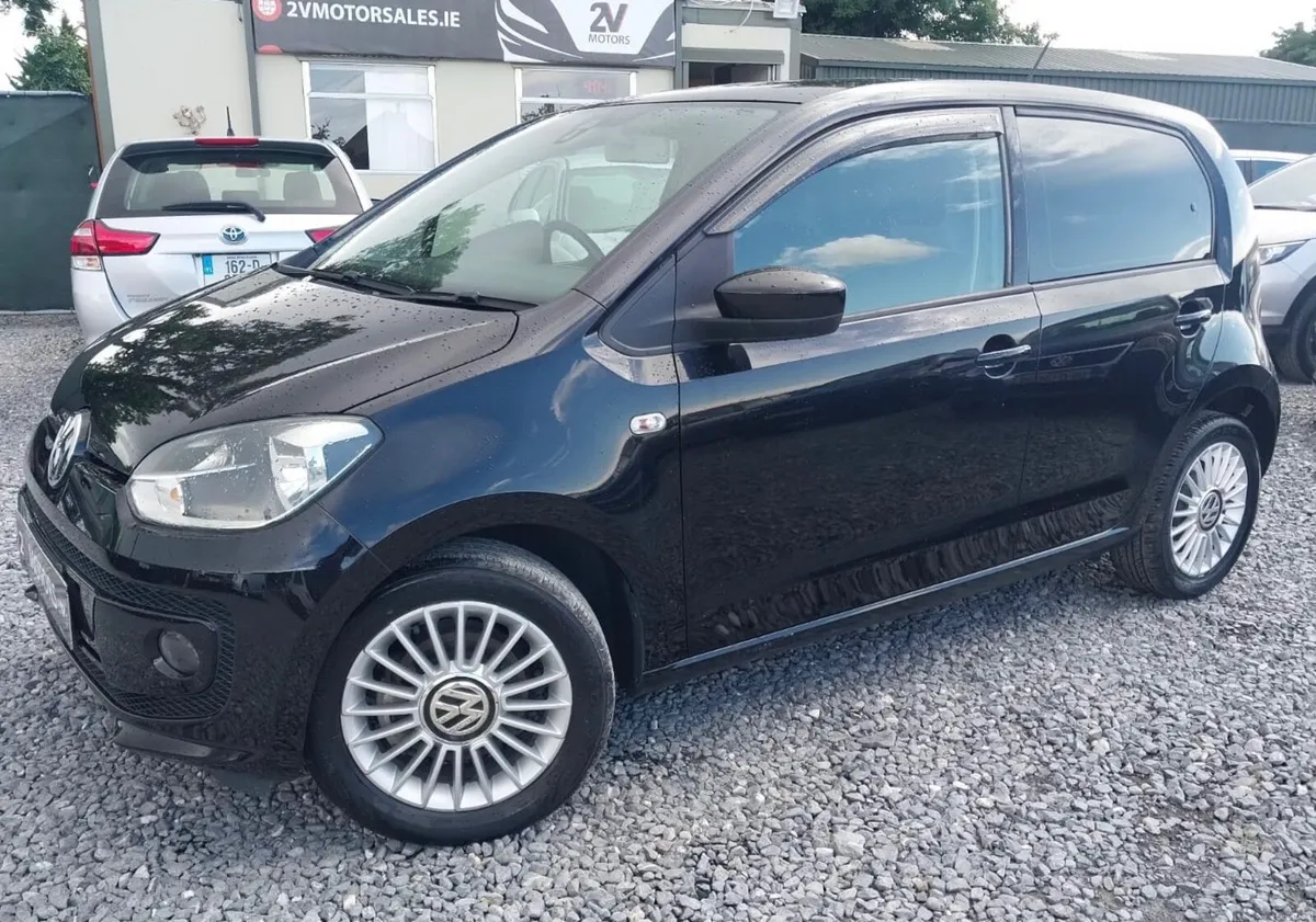 🔵 Volkswagen High UP! 1.0 5DR AUTOMATIC - Image 3