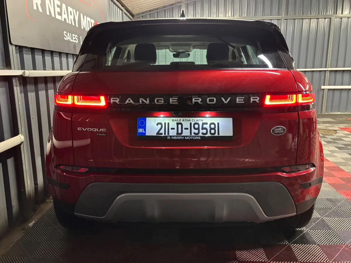 2021 Land Rover Range Rover Evoque 1.5 PHEV AWD - Image 2
