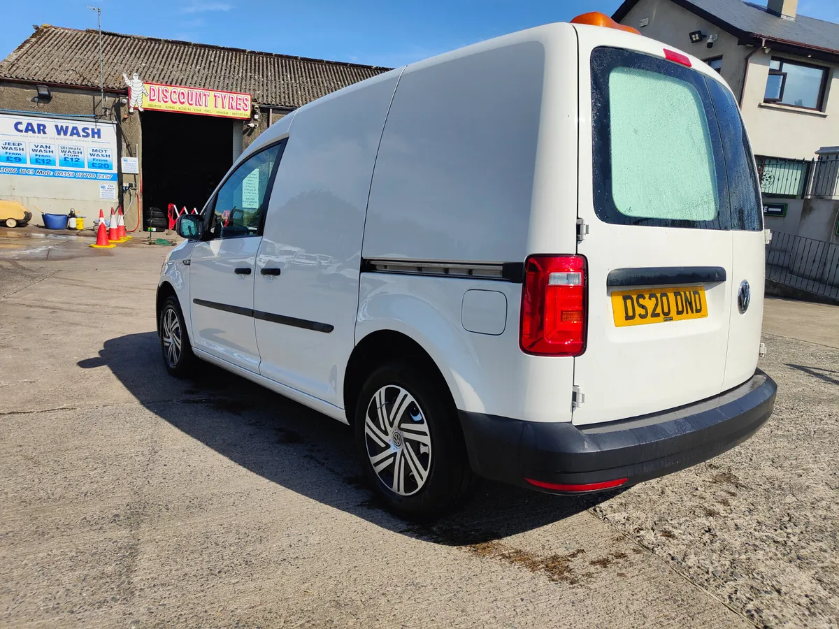 VRT €200 2020 VW CADDY 2.0 TDI 102 BHP STARTLINE - Image 4