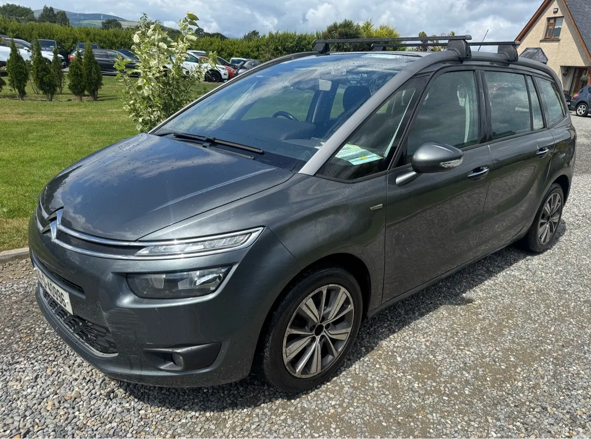 Citroen C4 7 Seater - Image 2