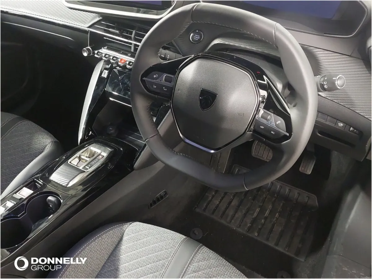 Peugeot 2008 E- Electric Estate Allure - Image 4