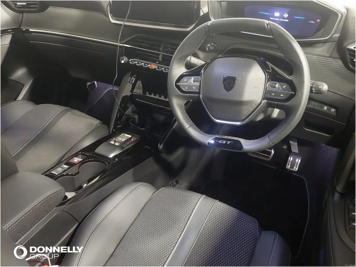 Peugeot 208 E- Electric Hatchback GT - Image 4