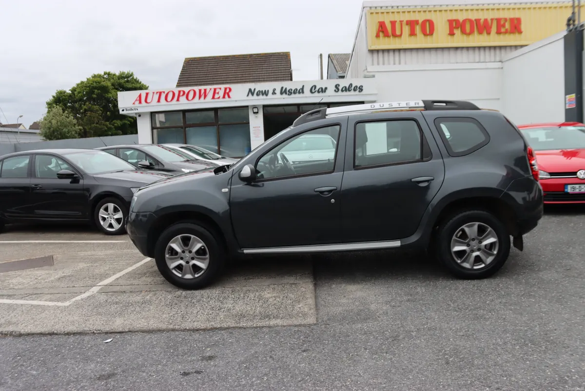 2017 Dacia Duster 1.5DCi Diesel 5-dr SUV - Image 1