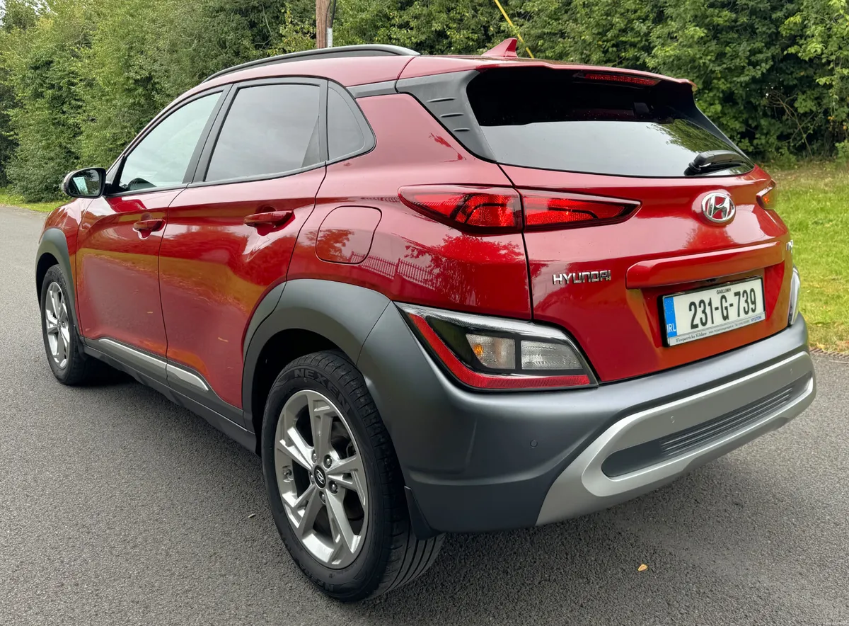 Hyundai KONA 2023 - Image 6