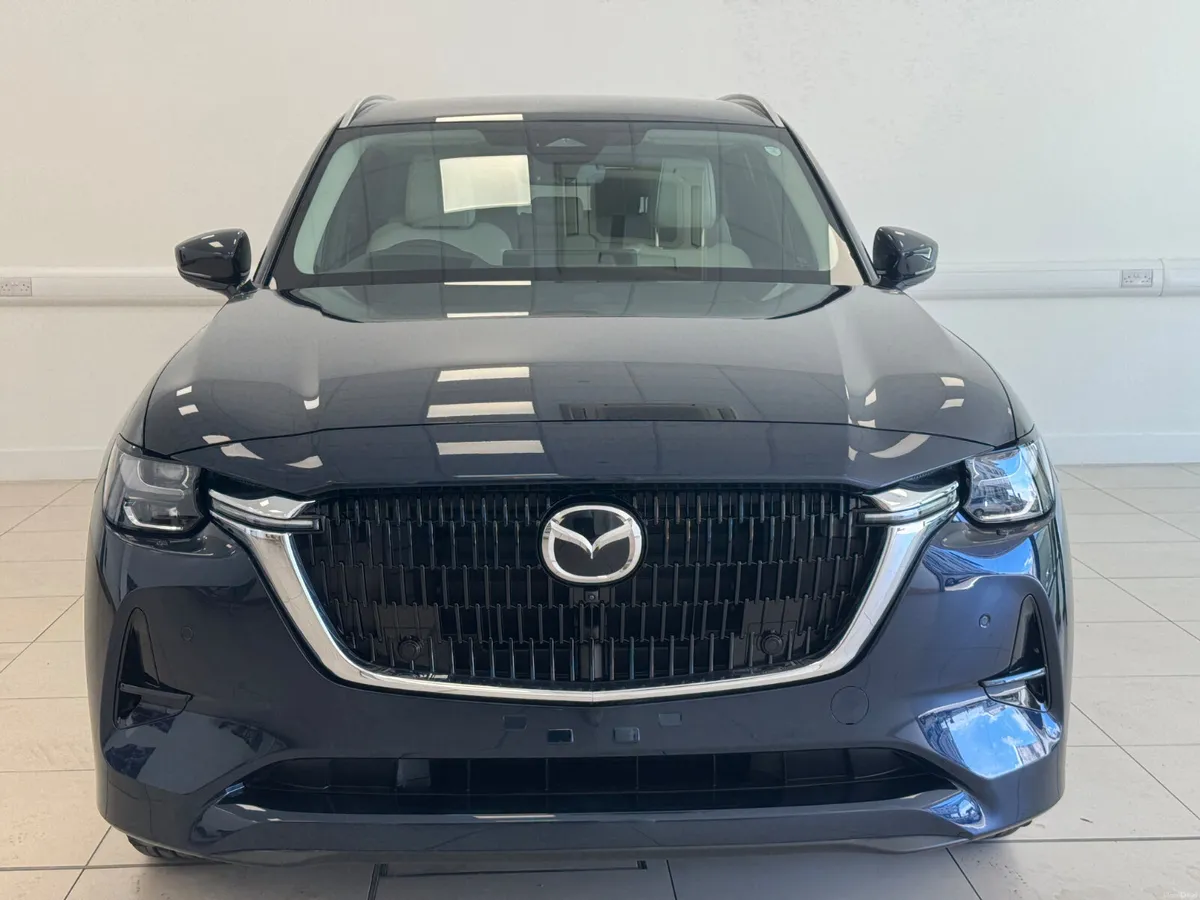 Mazda cx-80 PHEV plug in hybrid - Image 2