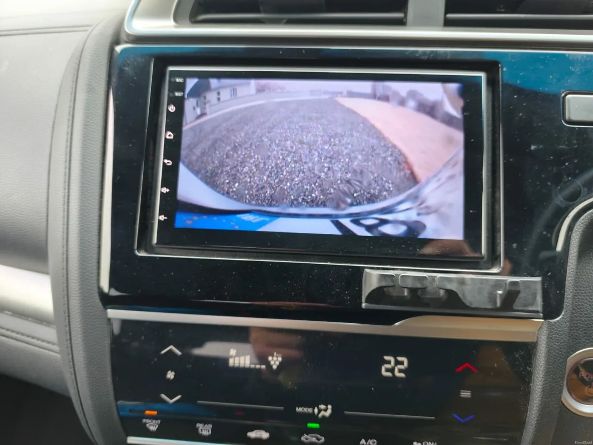 HONDA FIT AUTO HYBRID - Image 4