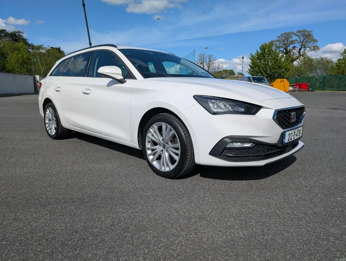 I SELLING SEAT LEONE 2021 IN PERFECT CONDITION - Image 1