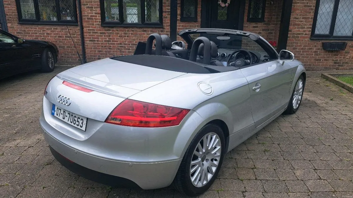 AUDI TT CONVERTIBLE 2.0TFSI 2007 VERY CLEAN CAR - Image 4