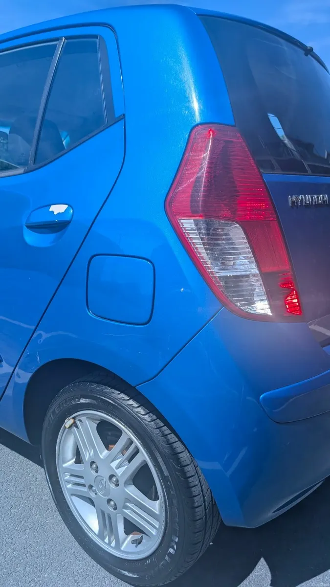 Hyundai i10 - 2010 - 1.1 PETROL 5DR - Image 5