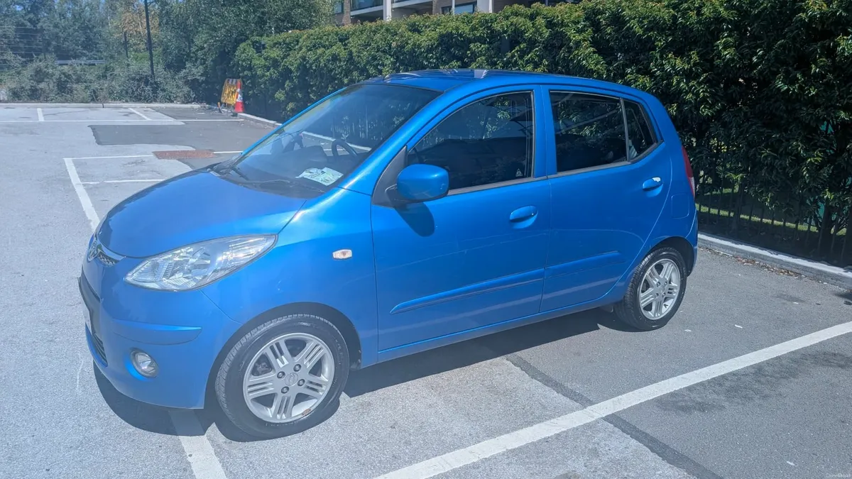 Hyundai i10 - 2010 - 1.1 PETROL 5DR - Image 3