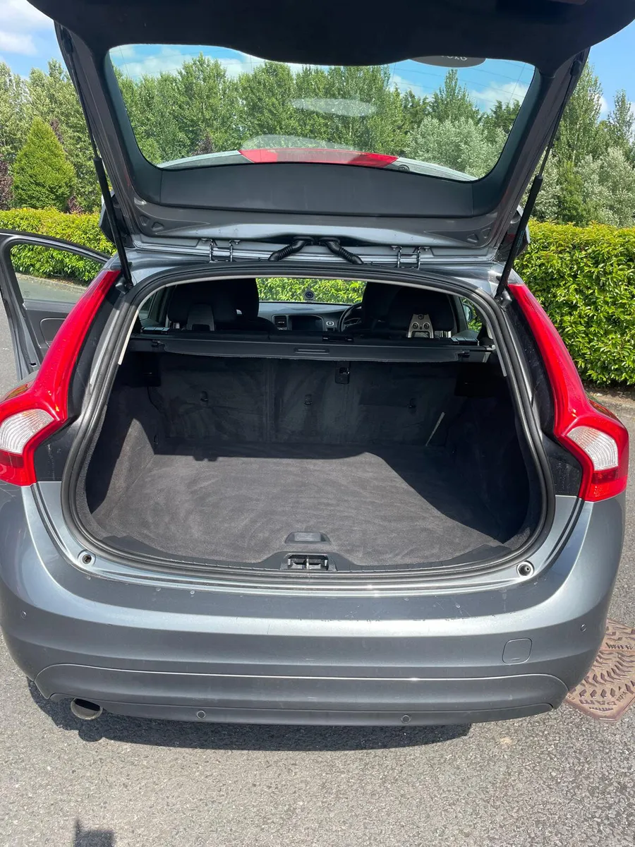 Volvo V60  Trade in Accepted NCT 04/2028 - Image 6
