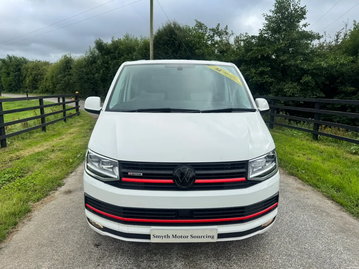 181 Vw Transporter Sportsline 4WD DSG TOP SPEC - Image 3
